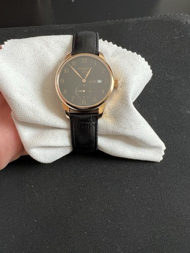 Tissot locle petite seconde - petite,